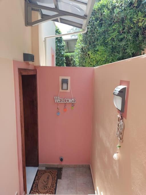 Ebony And Ivory Suites Drosia  Exterior photo